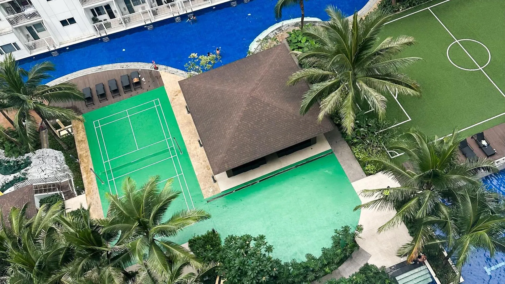 Crizzy'S Hub Crizel At Shore Residences Manila 0*,  Philippines